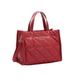 Bolsa feminina em matelassê