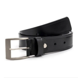 Cinto preto de couro